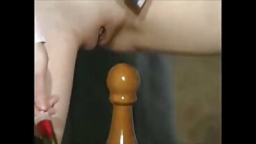 Курвато BFF на сестрата на Сет го съблазнява с бг секс аматьори плячка за 5 сек